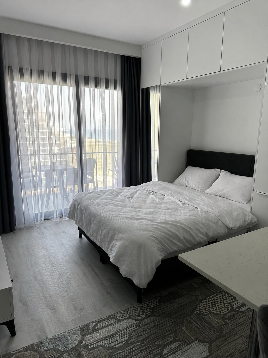Riverside Life Residence’ta Satılık Full Eşyalı Deniz Manzaralı 1+0 Daire