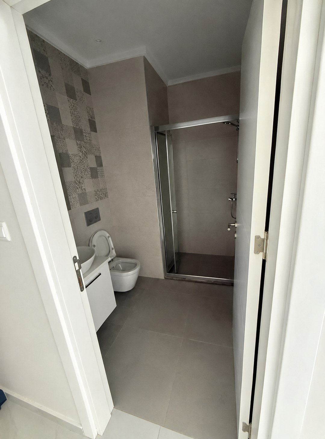 Riverside Life Residence’ta Deniz ve Havuz Manzaralı Satılık 1+0 Daire görsel 5