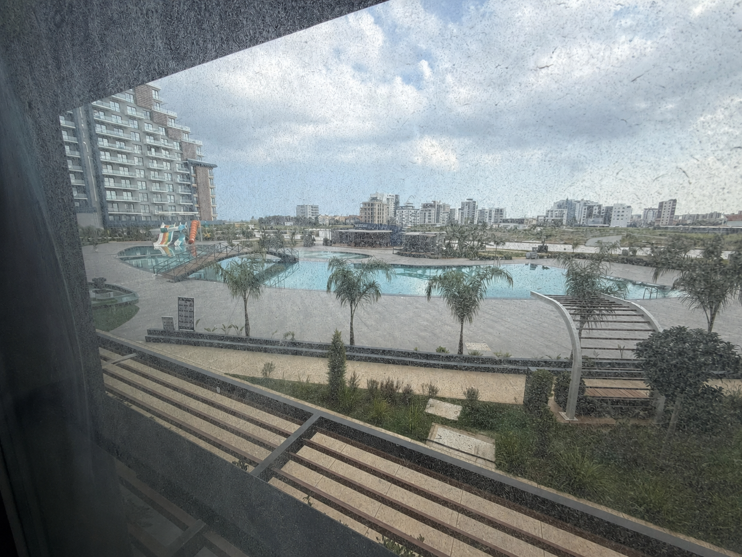 İskele Long Beach Riverside Life Residence’ta Satılık Eşyasız 1+1 Daire görsel 5