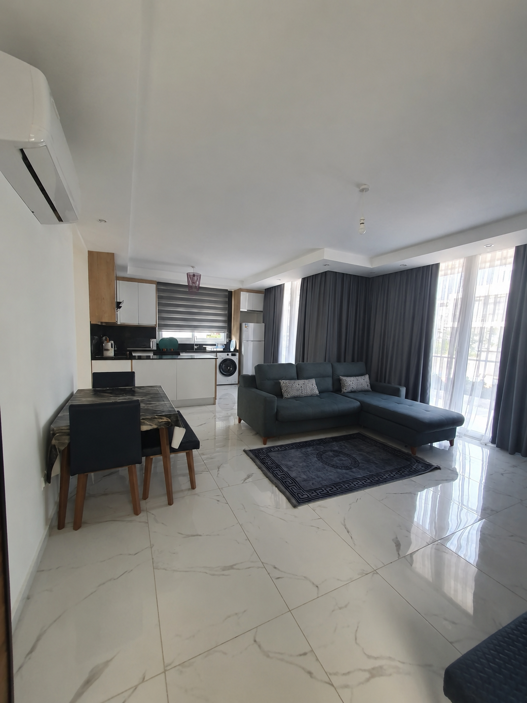 İskele Boğaz Four Seasons Life 1’de Full Eşyalı Satılık 2+1 Daire görsel 5