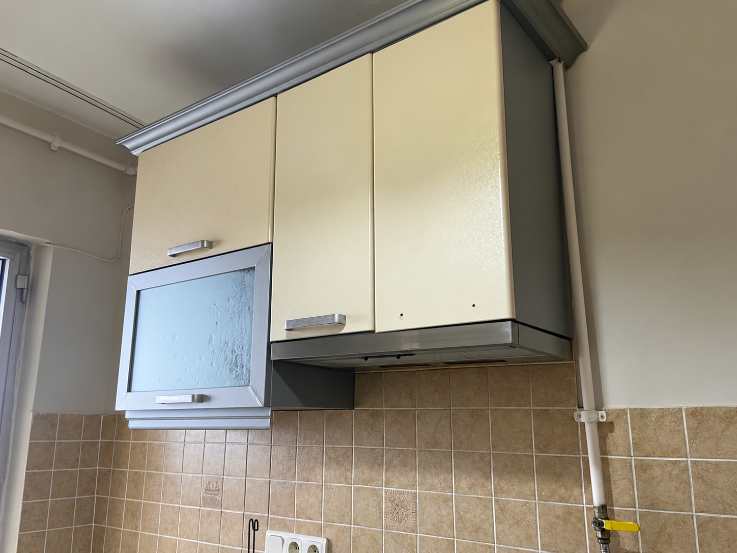 Bostanlı Merkezde Kullanışlı 3+1 Kiralık Daire görsel 5