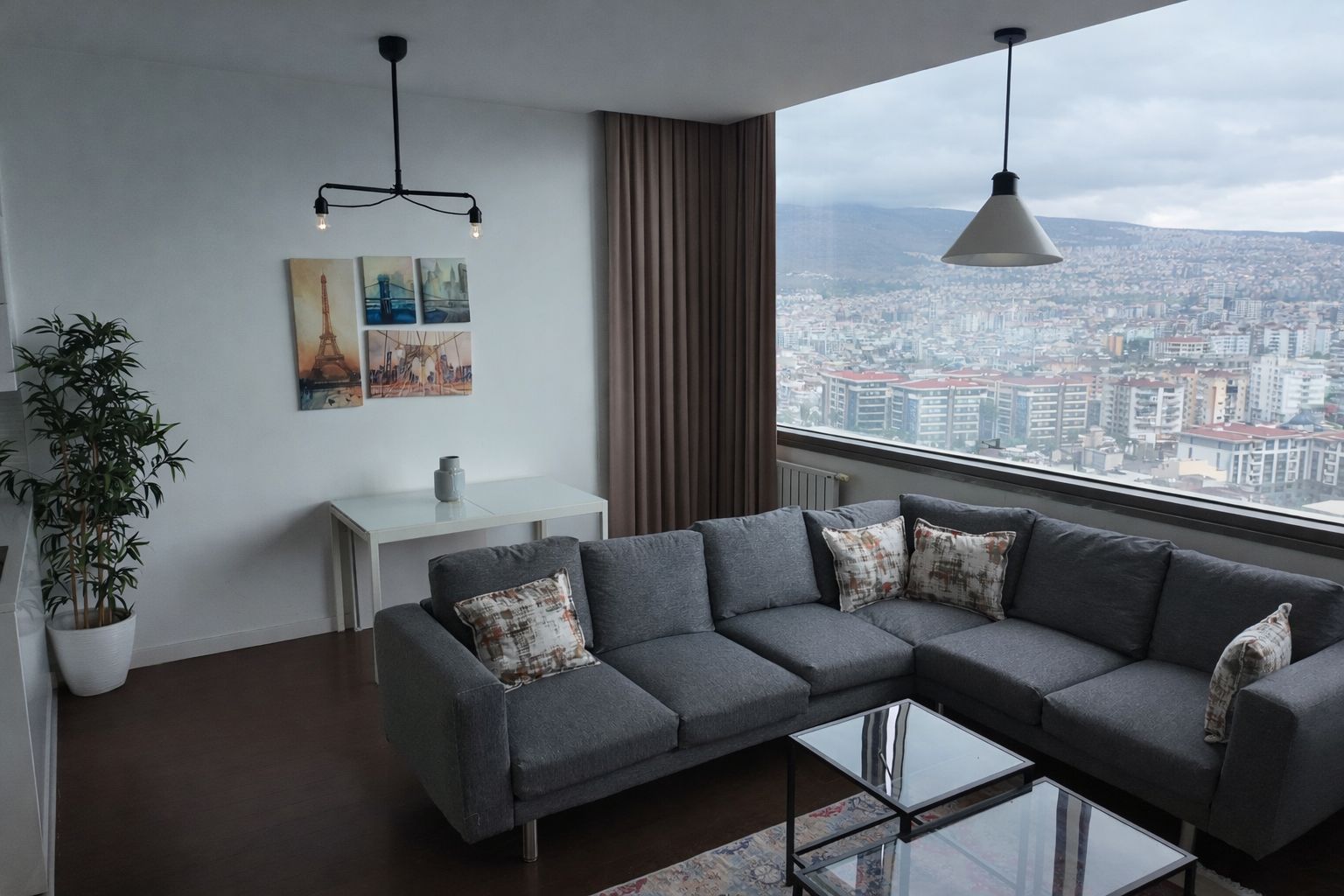 Folkart Towers'ta Satılık Eşyalı 1+1 Rezidans Daire