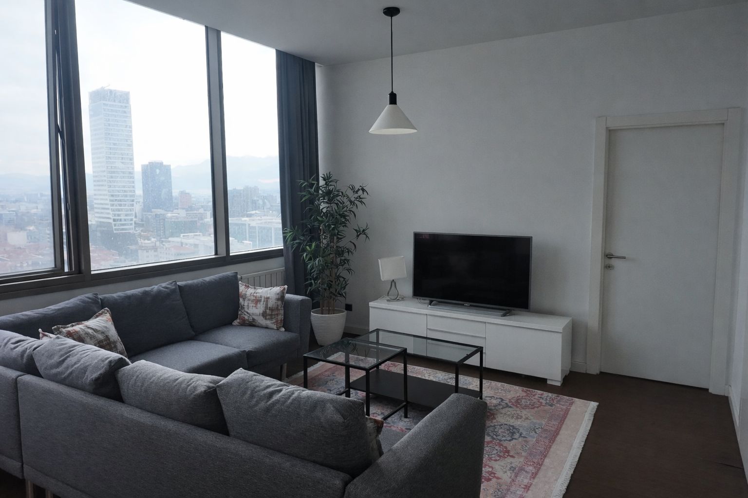 Folkart Towers'ta Satılık Eşyalı 1+1 Rezidans Daire görsel 2